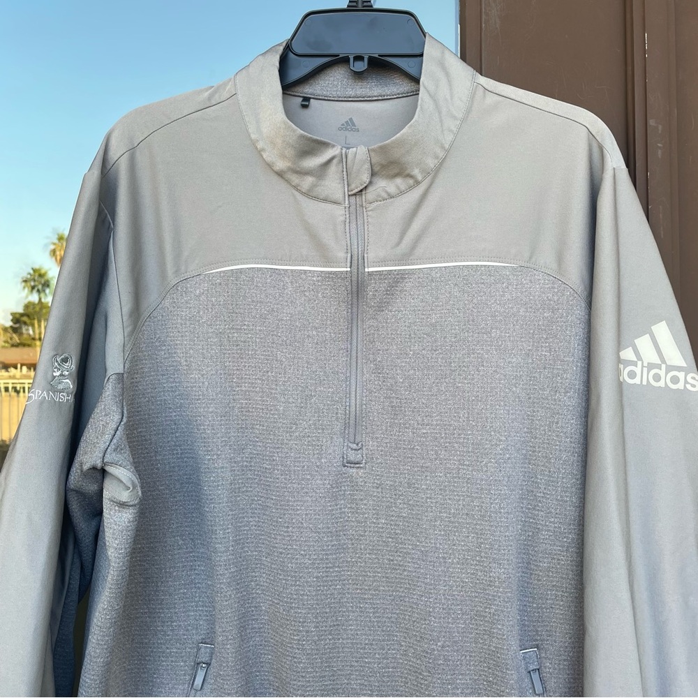 adidas "Spanish Hills" Grey 1/4-Zip Pullover L